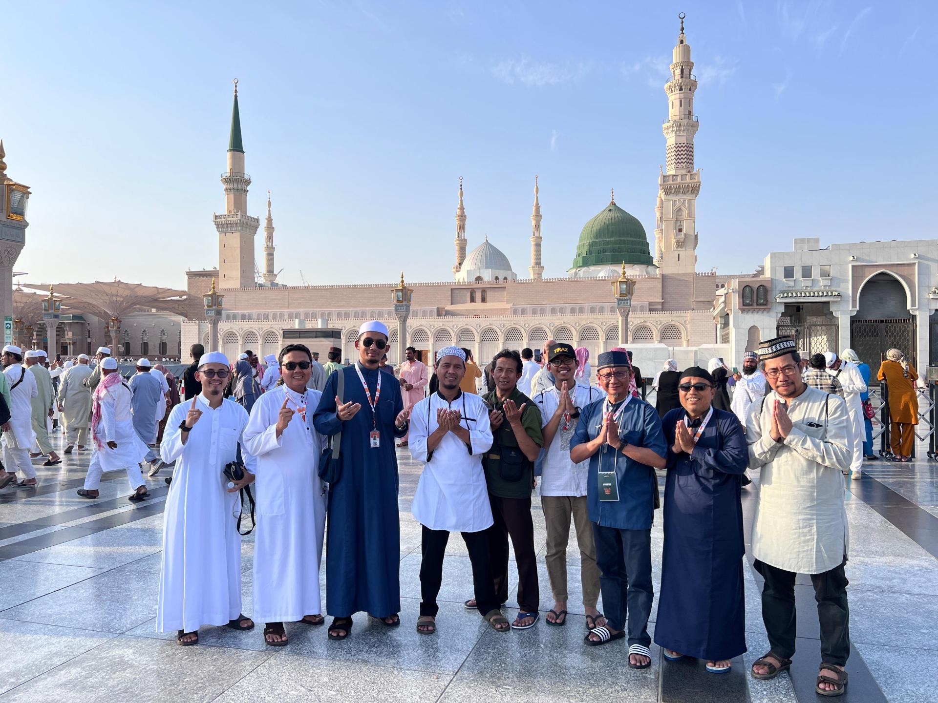Galeri Jamaah Tiraz Travel 3
